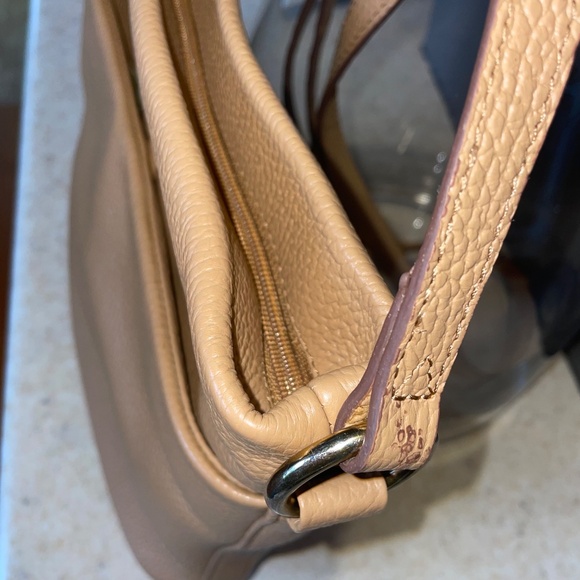 Corder London Ada Messenger Bag Pebble Leather Tan Gold Hardware Adjustable - Picture 13 of 16